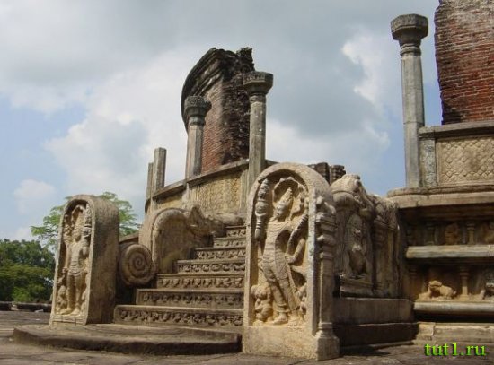 Анурадхапура - Шри-Ланка