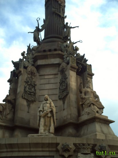 Барселона - памятник Колумбу