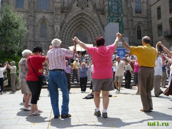 Кафедральный Собор Святого Креста и Святой Евлалии - Барселона