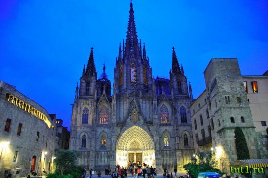 Собор Святого Креста и Святой Евлалии - Барселона