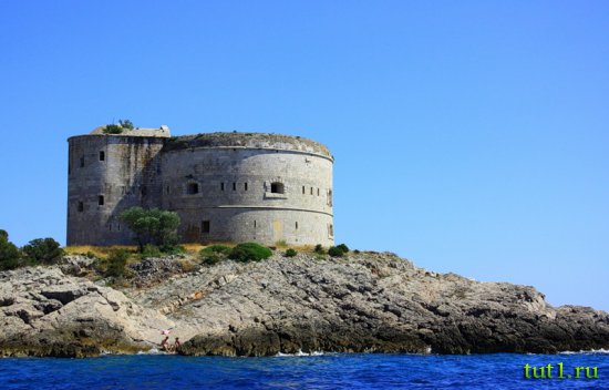 Герцег-Нови - островная крепость Мамула