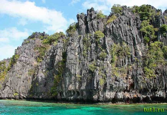 Филиппинские острова - "черные" скалы Эль Нидо