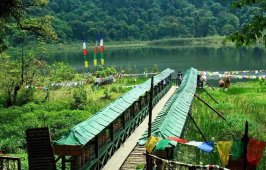 Штат Сикким - озеро Кхечеопалри