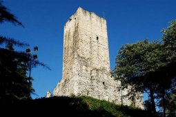 Замок Бараделло - Комо